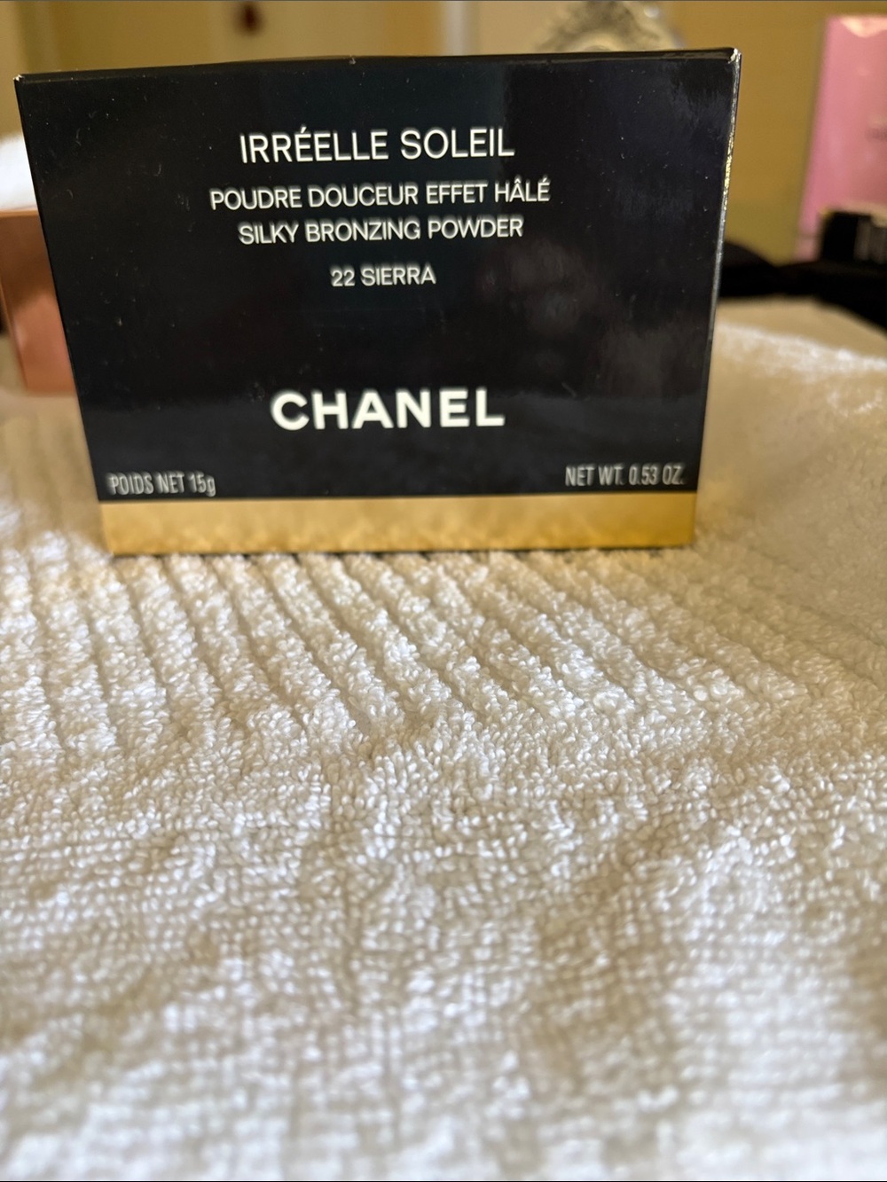 CHANEL Irreelle Soleil Silky Bronzing Powder - Black & Gold